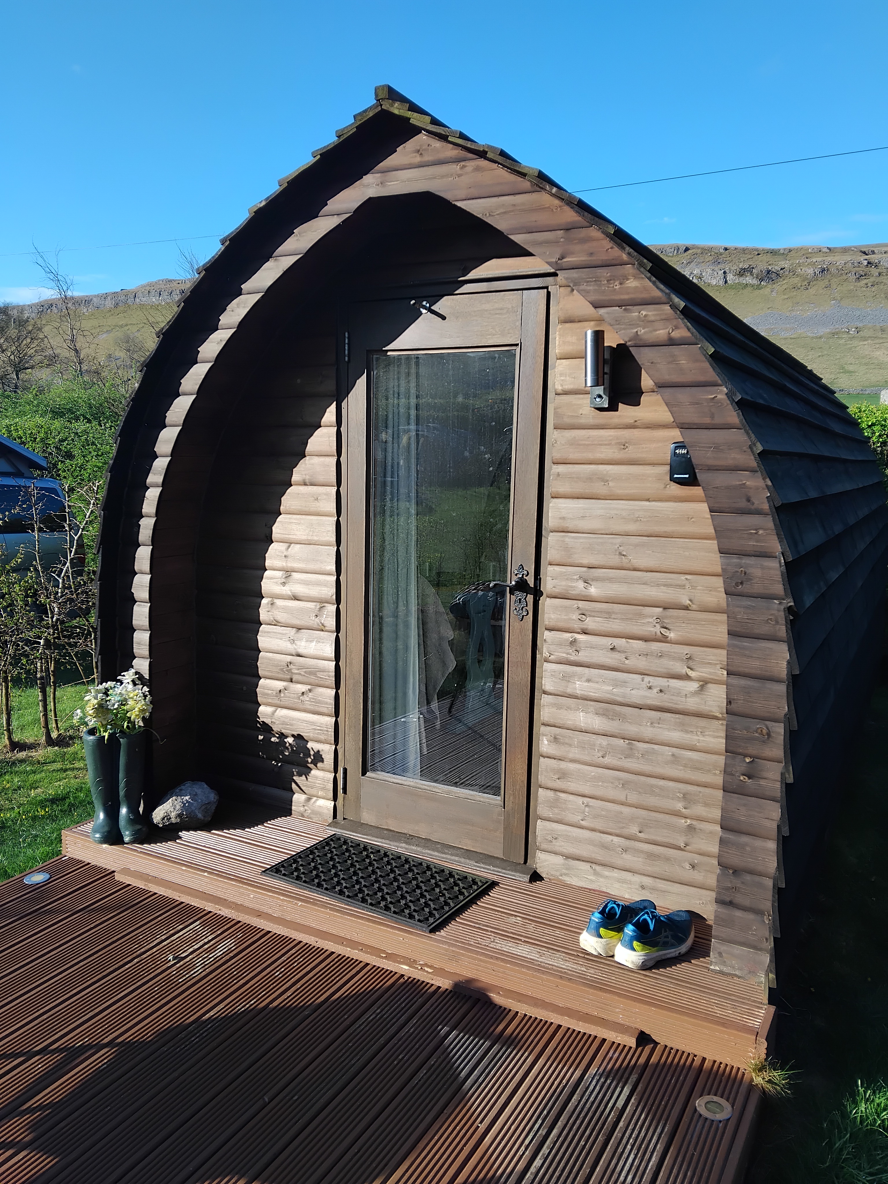 Our cosy little glamping pod